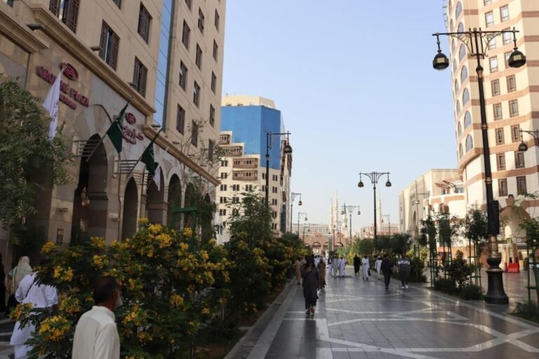 Crowne Plaza Madinah 1
