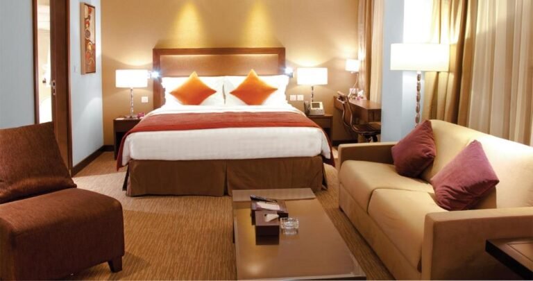Crowne Plaza Madinah 2
