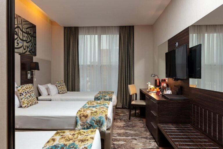 M Hotel By Millenium 1
